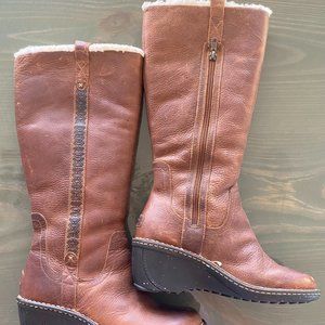 UGG Hartley Boots 8 leather
